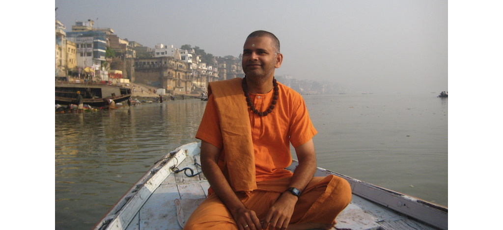 Guhanatha Swami, the webmaster of ShumSanctuary.com Meditating
